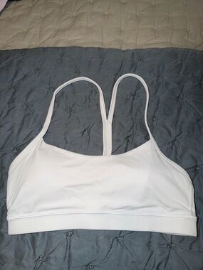 White Lululemon Flow Y Bra Nulu: Light support A-B Cup